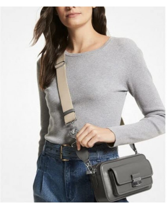 Kabelka Michael Kors Bradshaw Medium Kožená Pocket Camera Crossbody