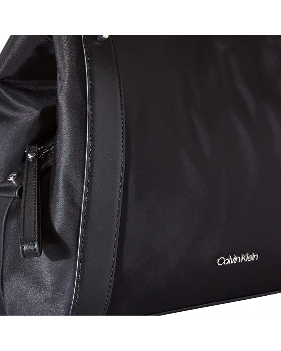 Kabelka Calvin Klein Ellie Novelty Triple Compartment