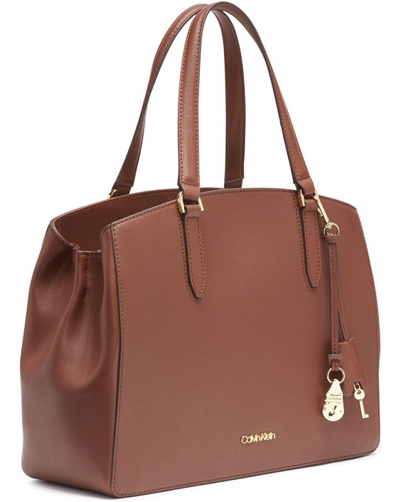 Kabelka Calvin Klein Lock Daytona Kožená Statement Satchel