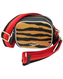 Kabelka Coach Mini Dempsey Camera In Signature Jacquard With Stripe And Coach Patch